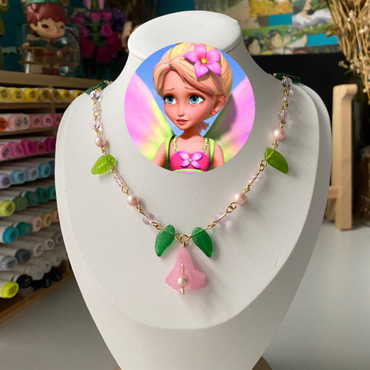 thumbelina necklace